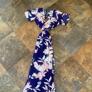 Lulu’s Maxi Wrap Dress